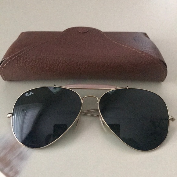 Ray-Ban Accessories - Brand new Rayban Aviator Sunglasses